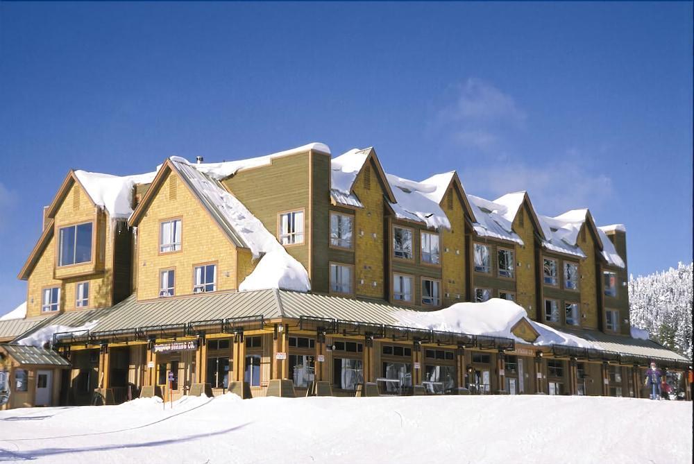 Chateau Big White Exteriér fotografie